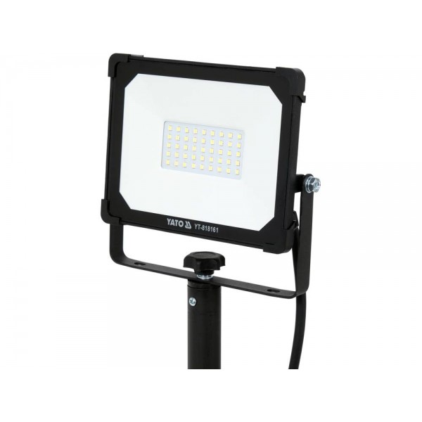 Lempa nešiojama LED su stovu 30W 2850lm                                                                                 